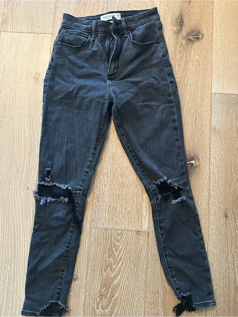 Abercrombie & Fitch Black Distressed High-Rise Skinny Jeans